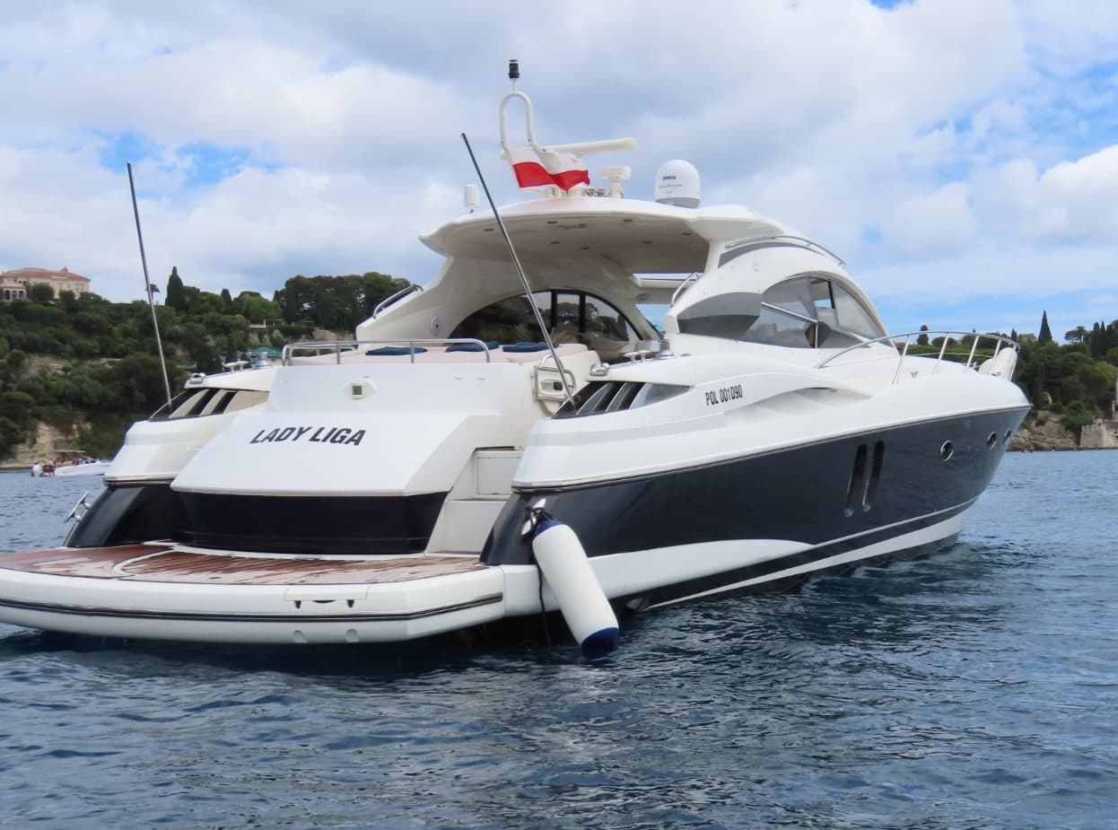 Sunseeker Predator 64ft slider img