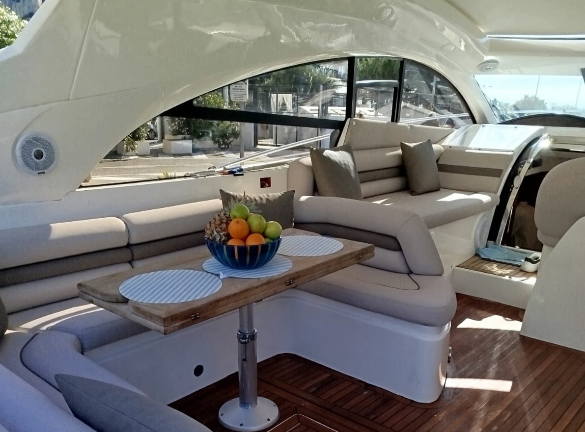 Sunseeker Predator 64ft slider img