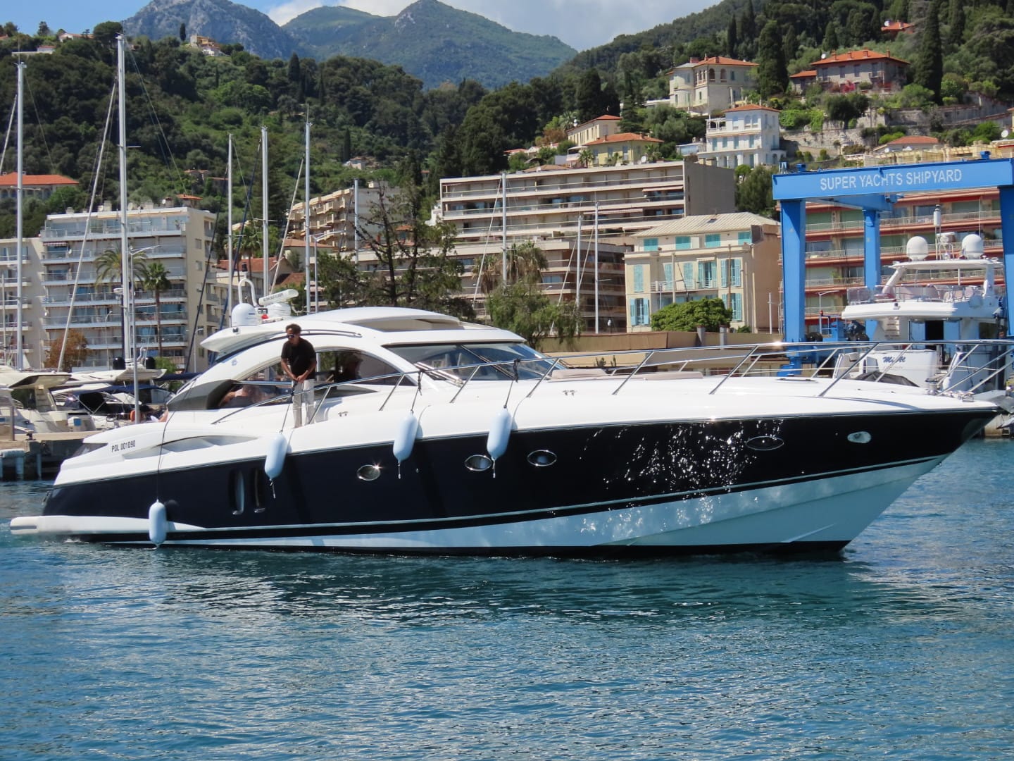 Sunseeker Predator 64ft slider img